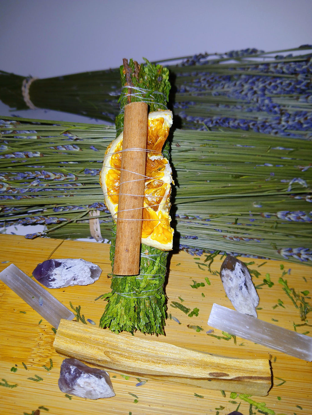 Smudge Kit: Lavender, Cedar, Juniper, Sage, Palo Santo & Abalone Shell