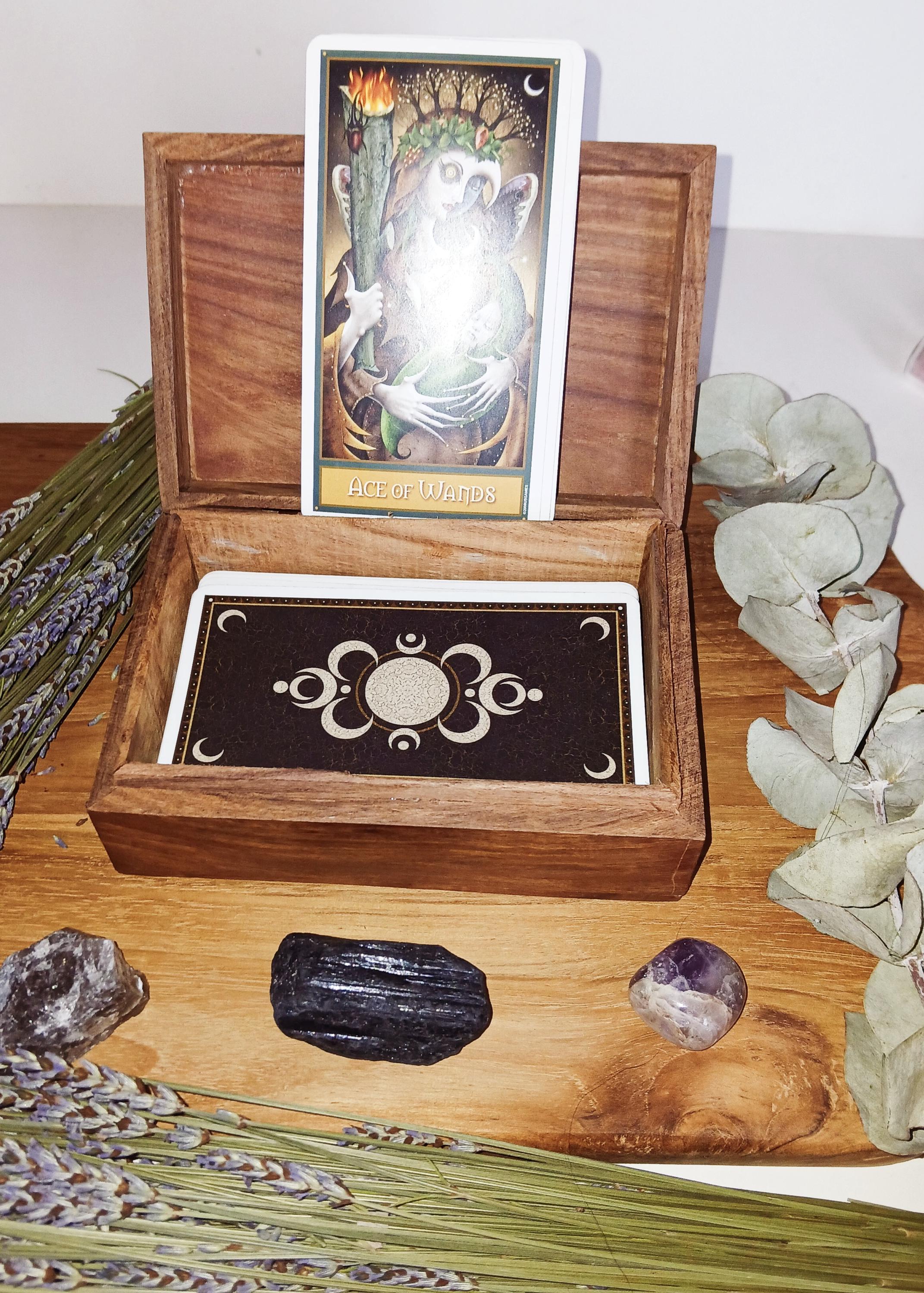 Goddess Carved Wooden Box: Wiccan Altar Tarot Storage (4x6 inches)