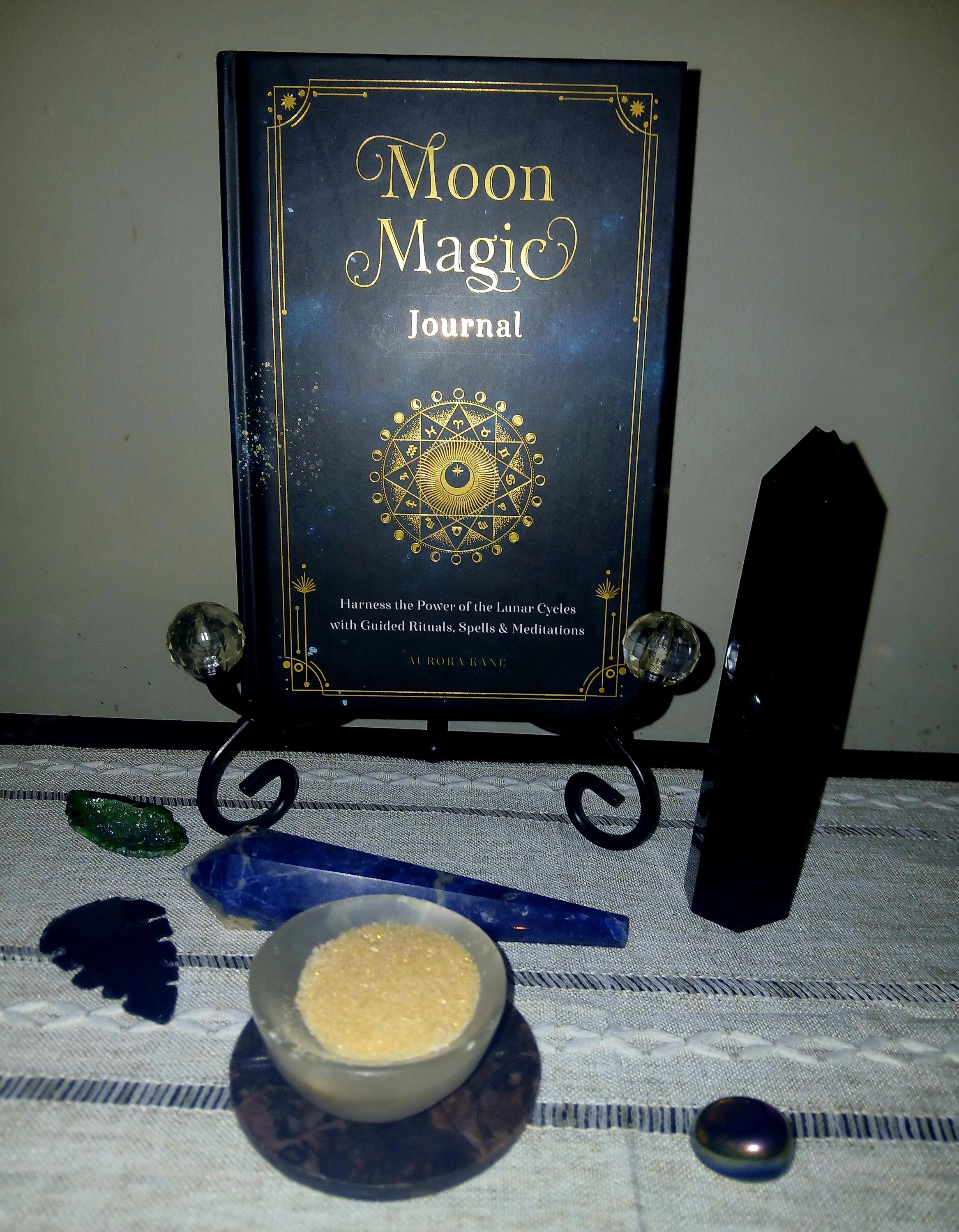 Witchcraft Books: Witch, Witchery, Moon Magic Journal