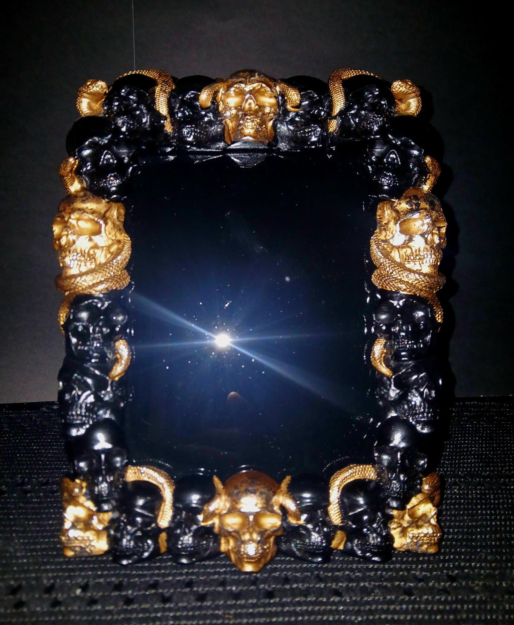 Black Scrying Mirror: Gothic Witchcraft Divination, Skull & Snake Design Witches mirror